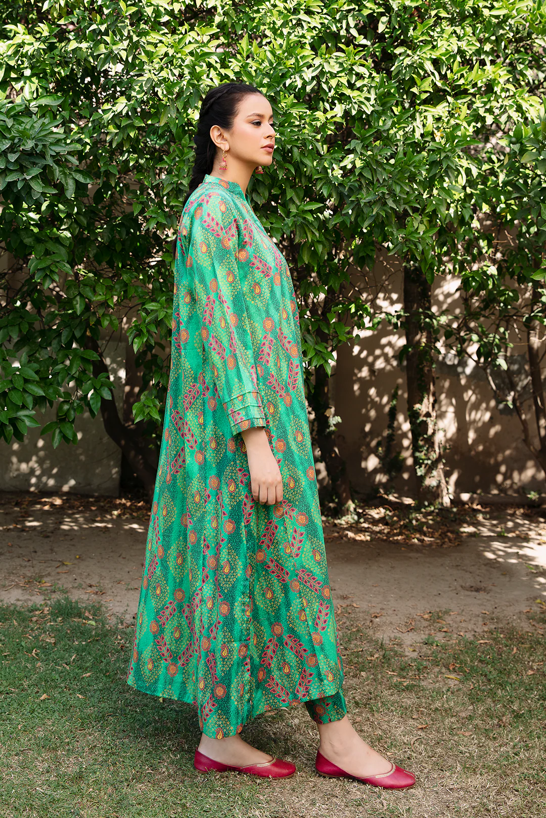2 Piece - Digital Printed Lawn Suit P001098 - Image 3