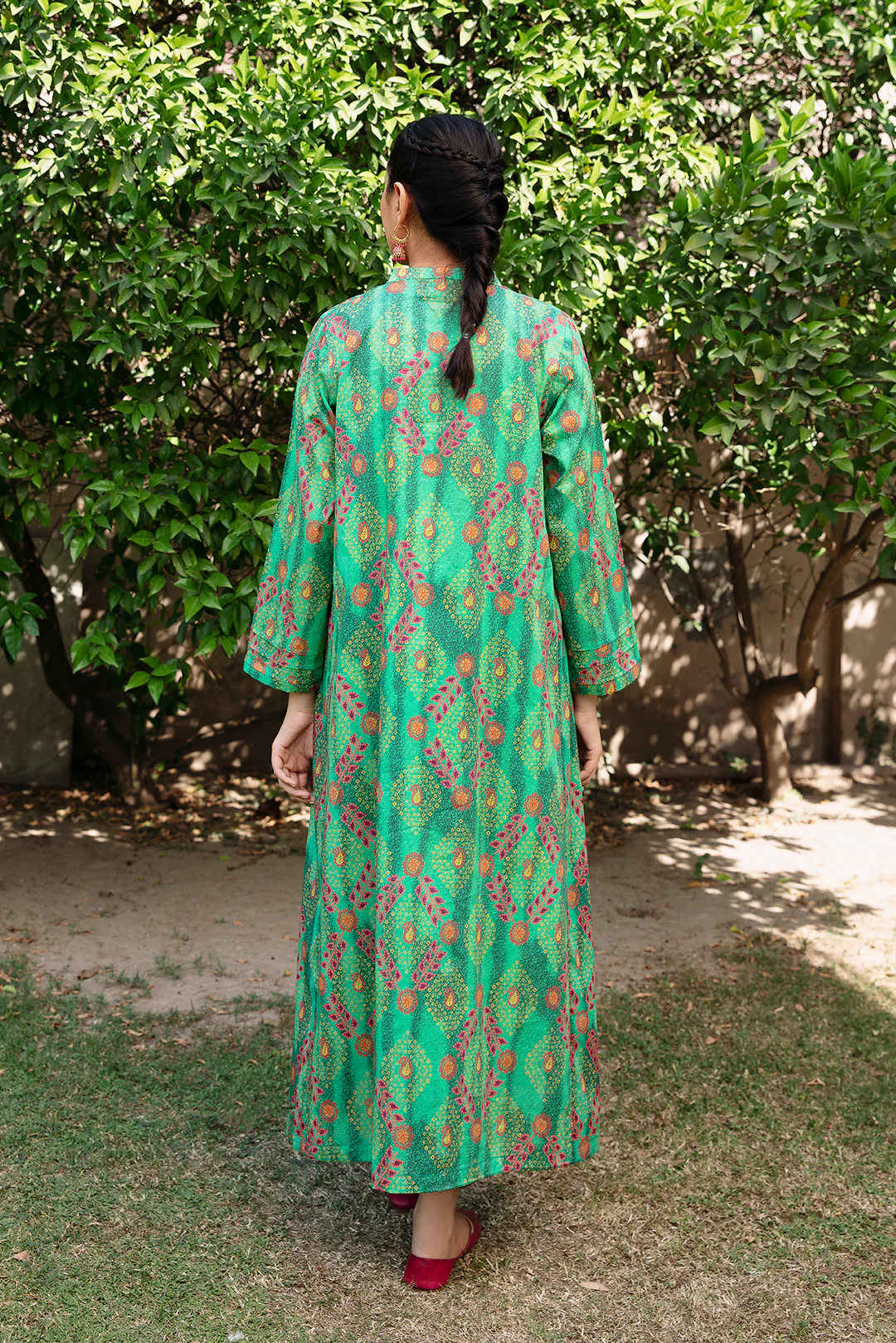 2 Piece - Digital Printed Lawn Suit P001098 - Image 4