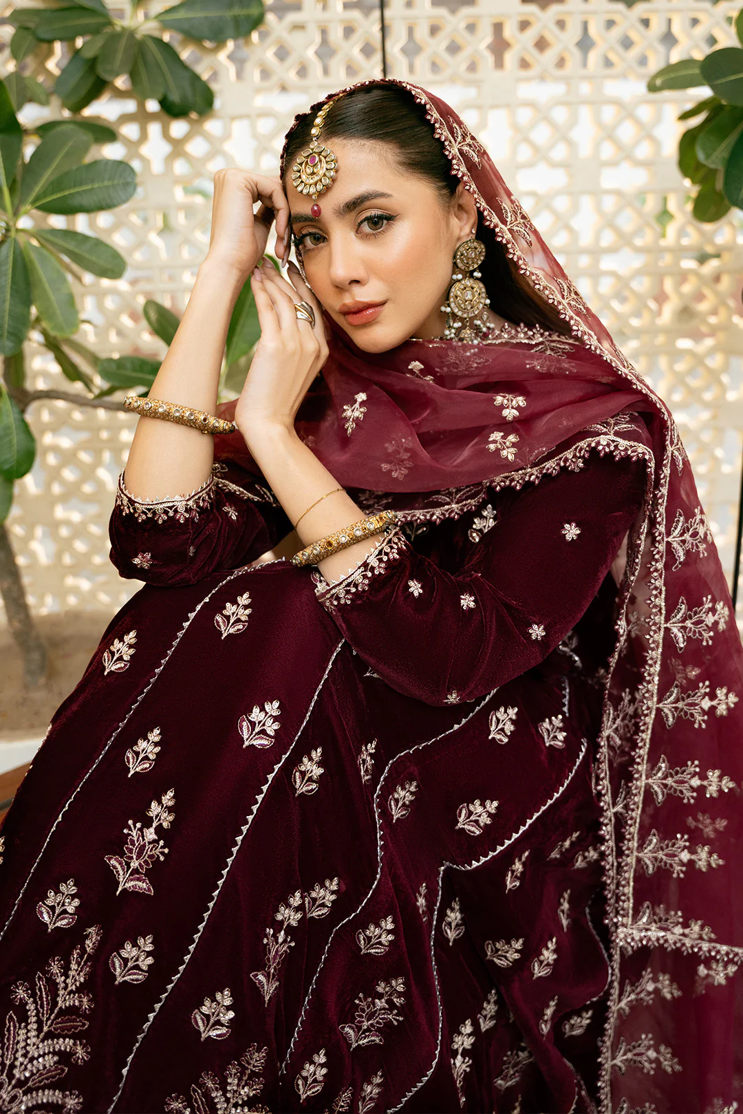 2 Piece - Embroidered Premium Velvet Suit V1007 - Image 5