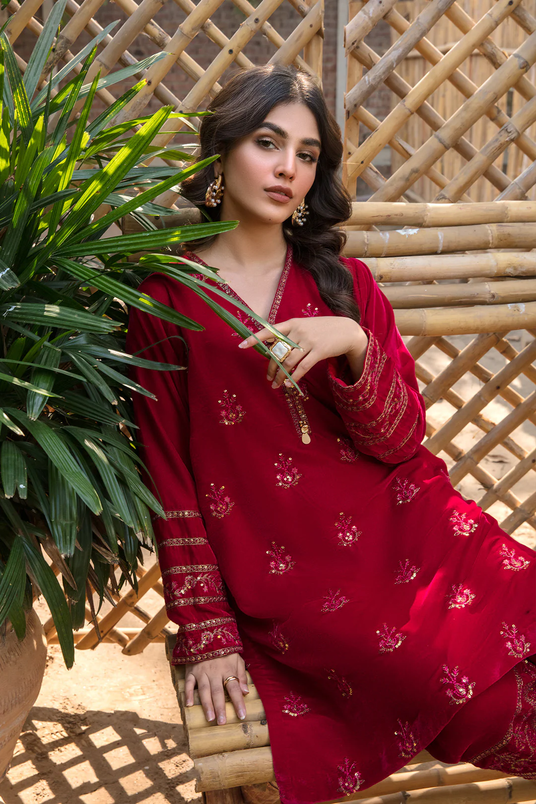 2 Piece - Embroidered Velvet Suit L0294 - Image 4