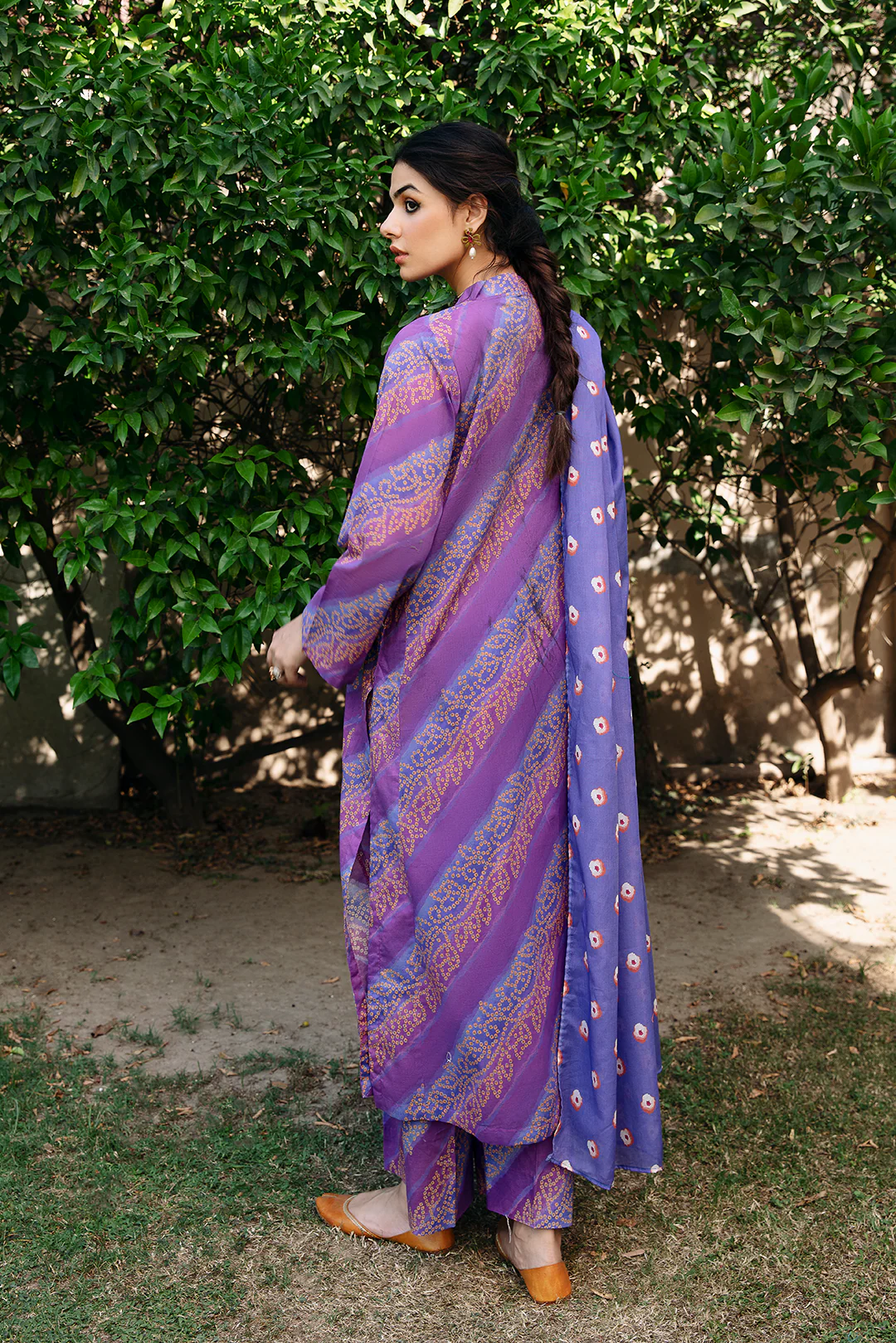 3 Piece - Digital Printed Lawn Suit P1127 - Image 4