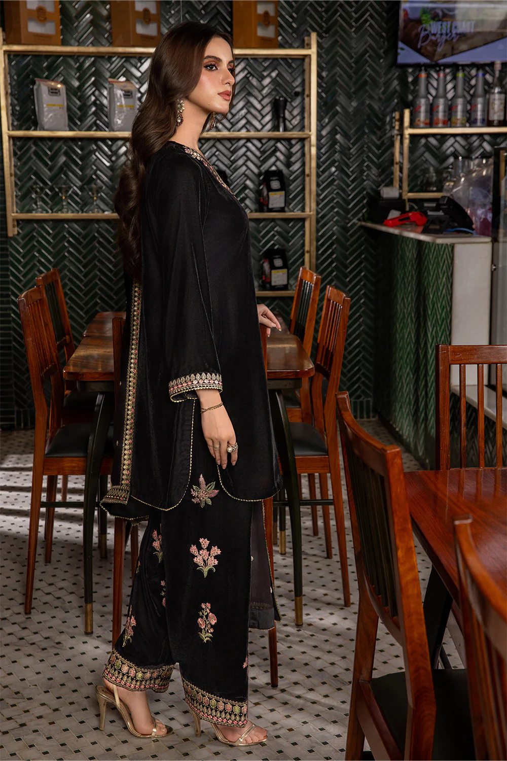 3 Piece - Embroidered Premium Velvet Suit V001019 - Image 5