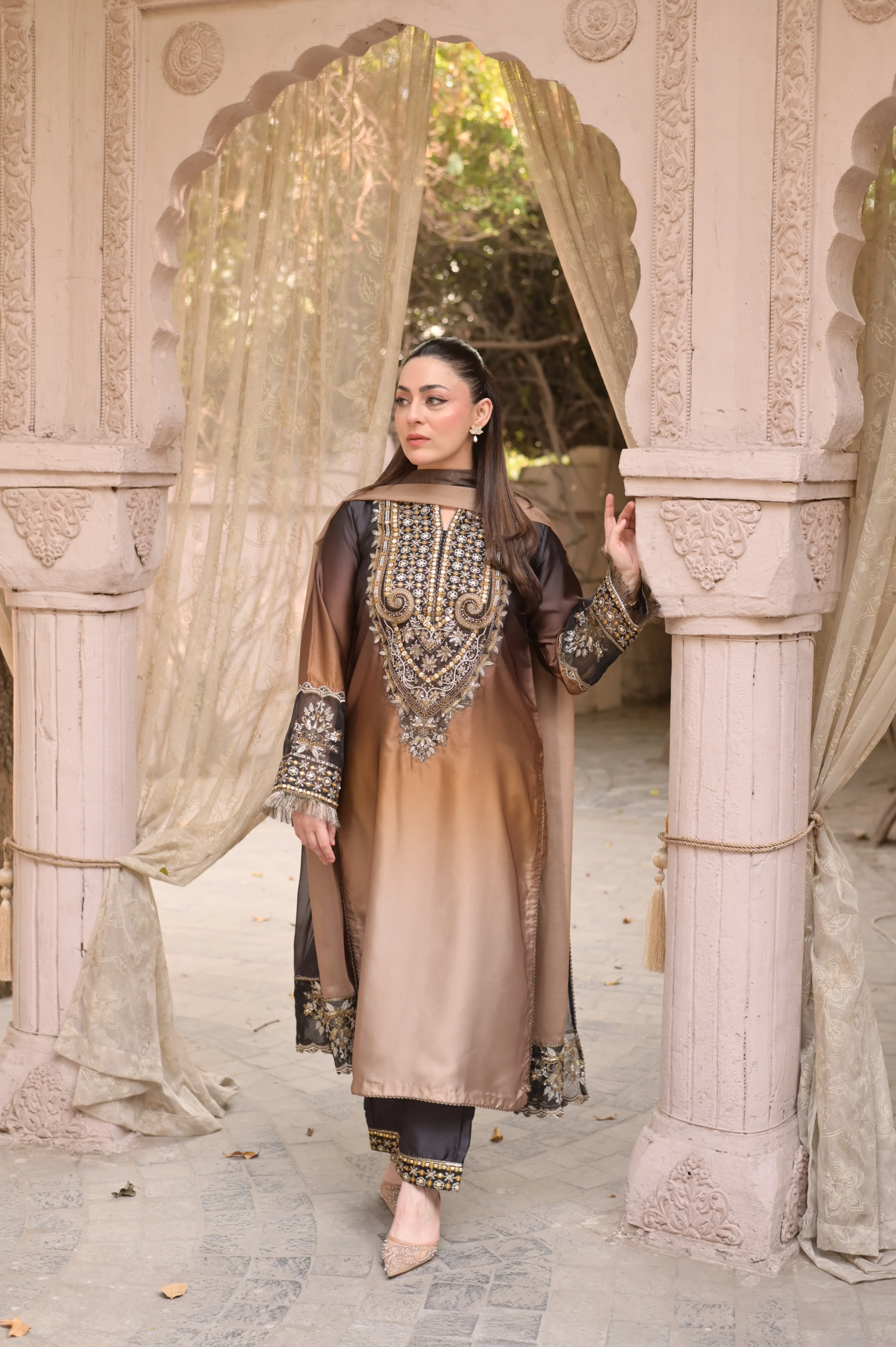 3 Piece - Embroidered Shamoz Silk Suit LFP1154 - Image 3