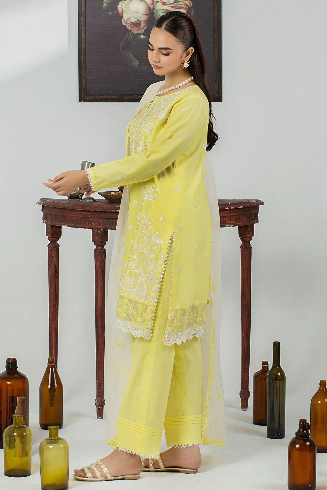 3 Piece - Embroidered Cotton Cambric Suit P001032 - Image 3