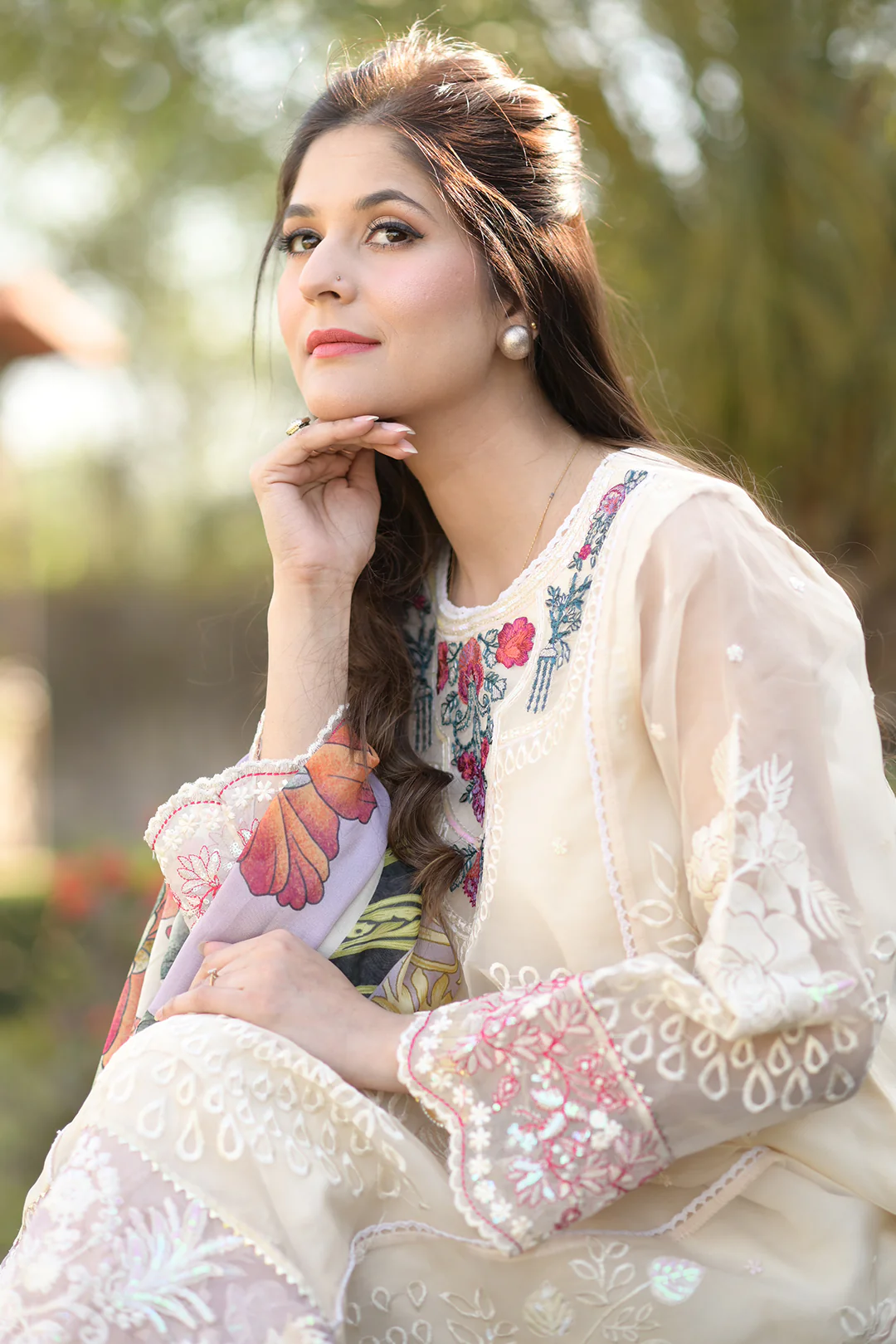 4 Piece - Embroidered Organza Suit L0948 - Image 5