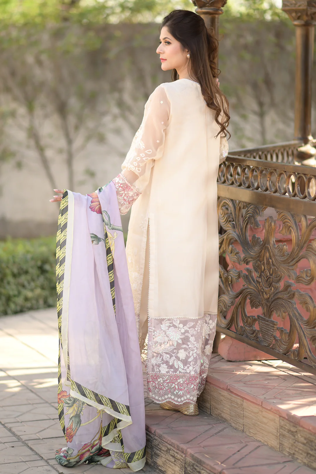 4 Piece - Embroidered Organza Suit L0948 - Image 7